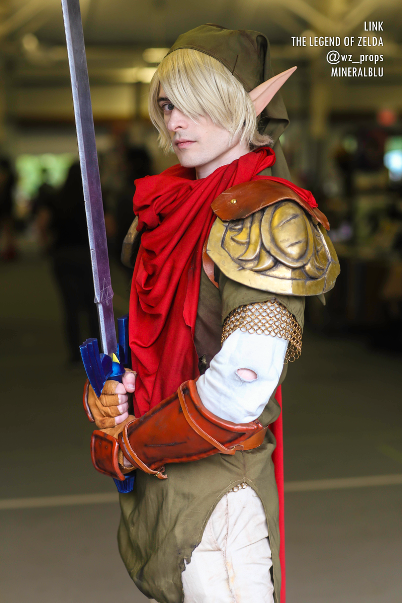 Illustration for article titled Our Favorite Photos From YetiCon, Canada's Mountain Cosplay Party